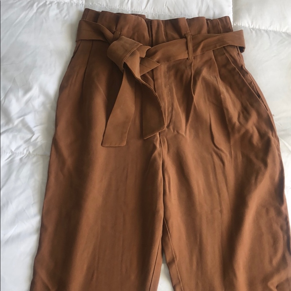 H&M brown trousers